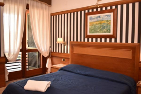 Отель Hotel Miravalle  Неаполь